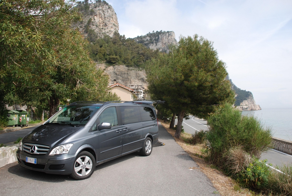 Autovermietung mit und ohne Fahrer - BLUERENTAL AUTONOLEGGIO